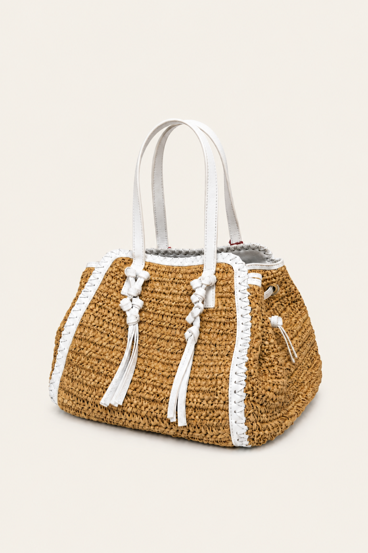 Bolso rafia natural con asas de piel sofisticado ideal vacaciones y ciudad