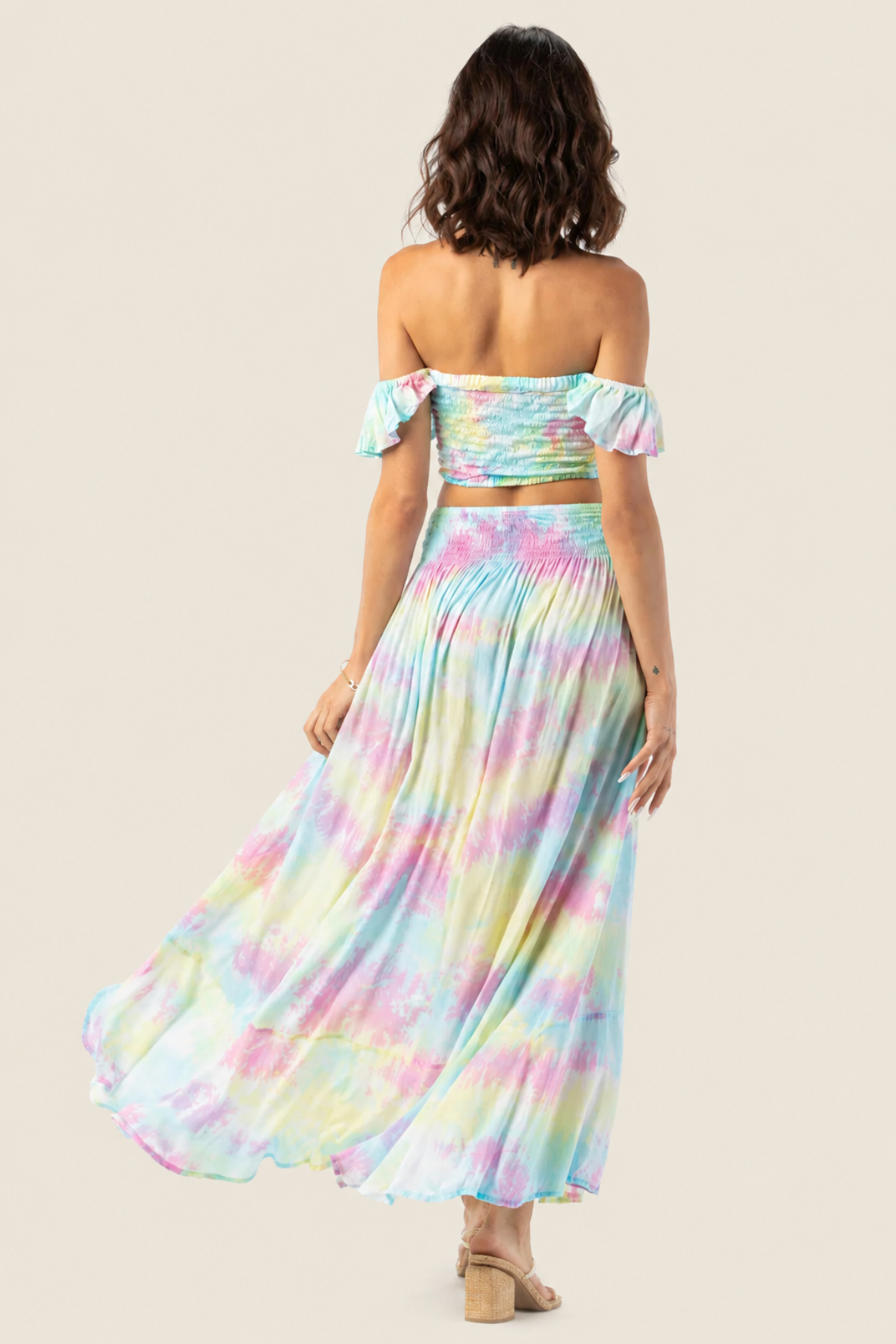 Set Tiare Hawaii Tosca Violet Smoke con top Hollie ajustado y falda larga Dakota de botones frontales