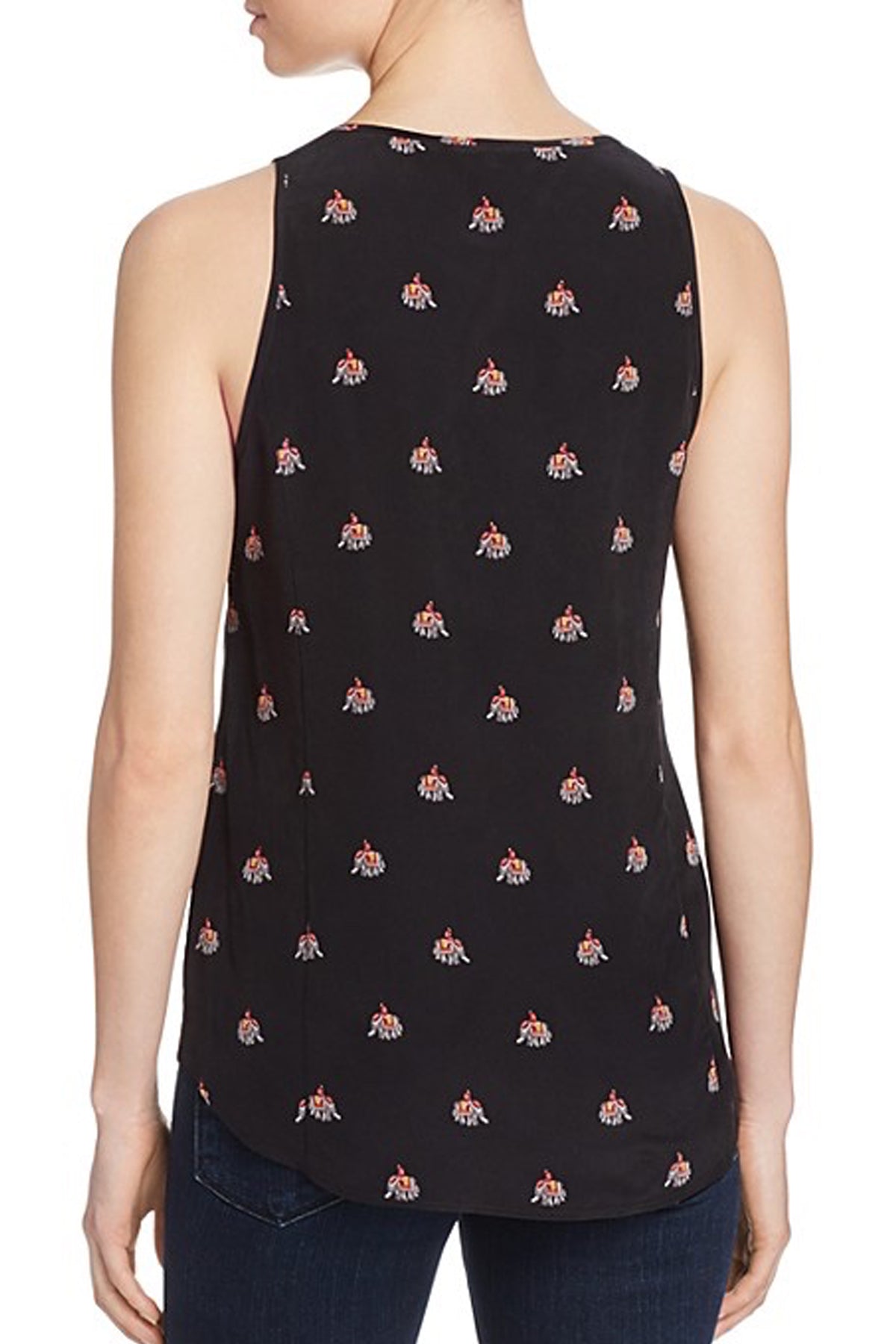 Parte trasera del Joie Rain B Top en color negro Caviar con caída fluida, diseño suelto y acabado elegante para estilismos versátiles