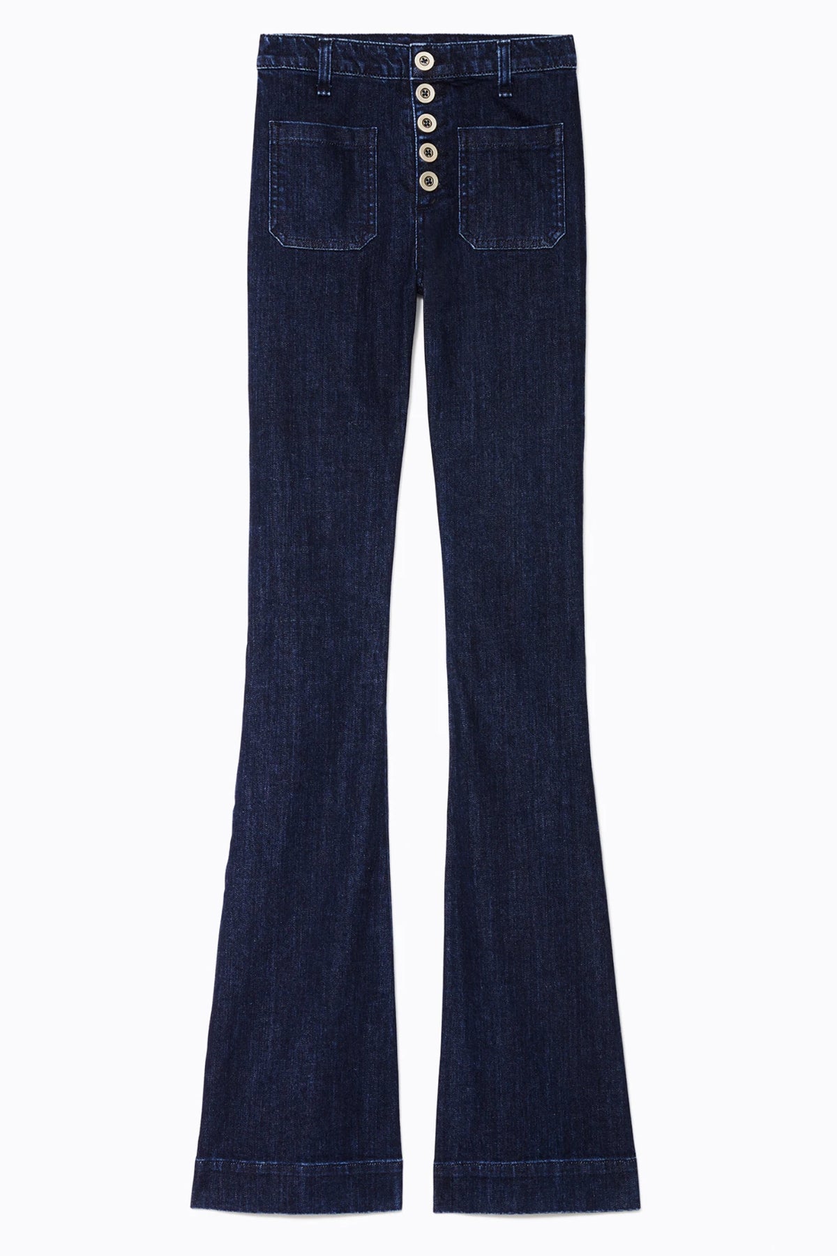 Primer plano de los vaqueros flare de tiro alto Cindy sobre fondo blanco, ideal para looks versátiles y sofisticado