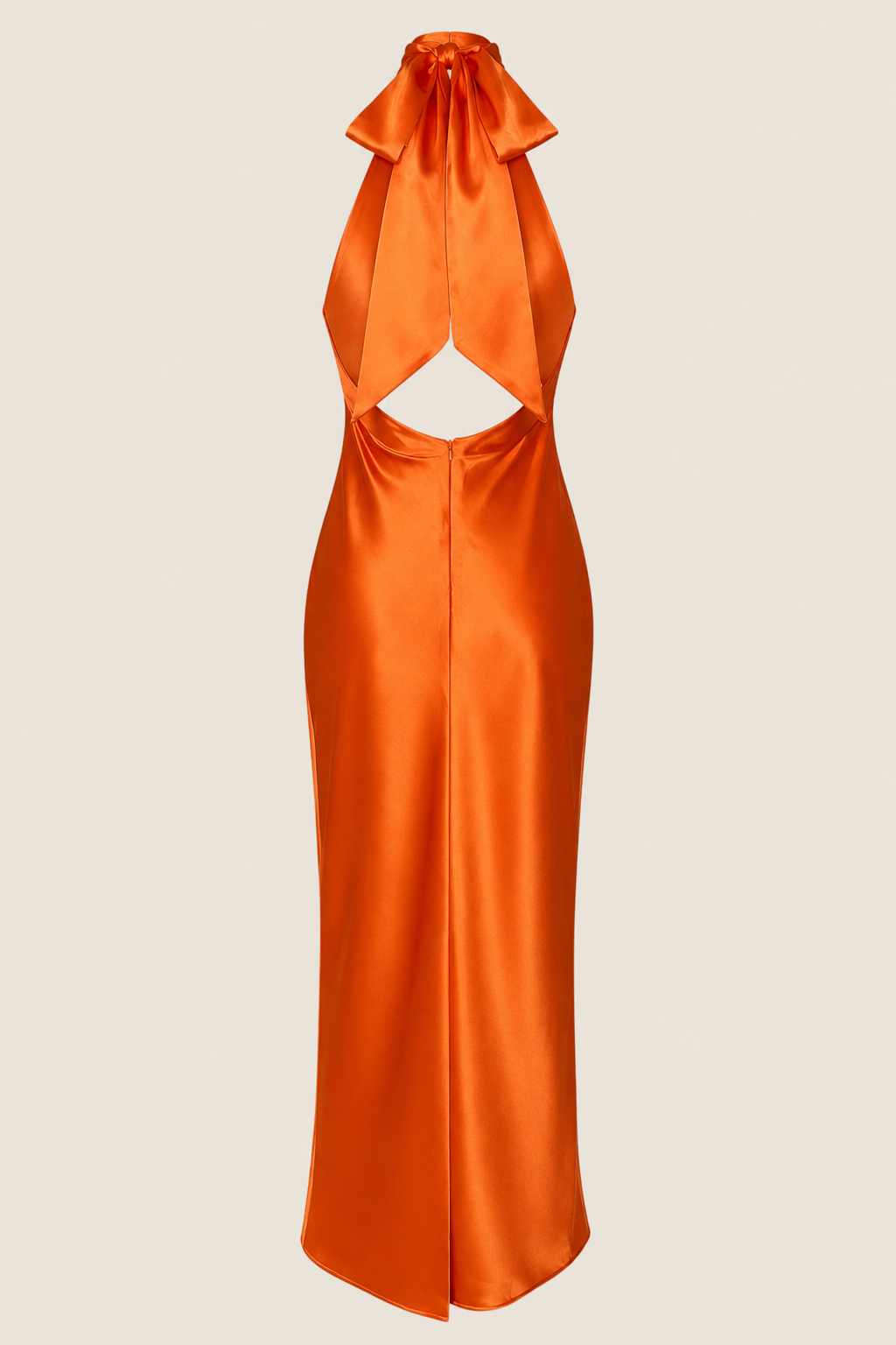 Vestido Vila naranja visto desde atrás, espalda abierta ideal para fiestas