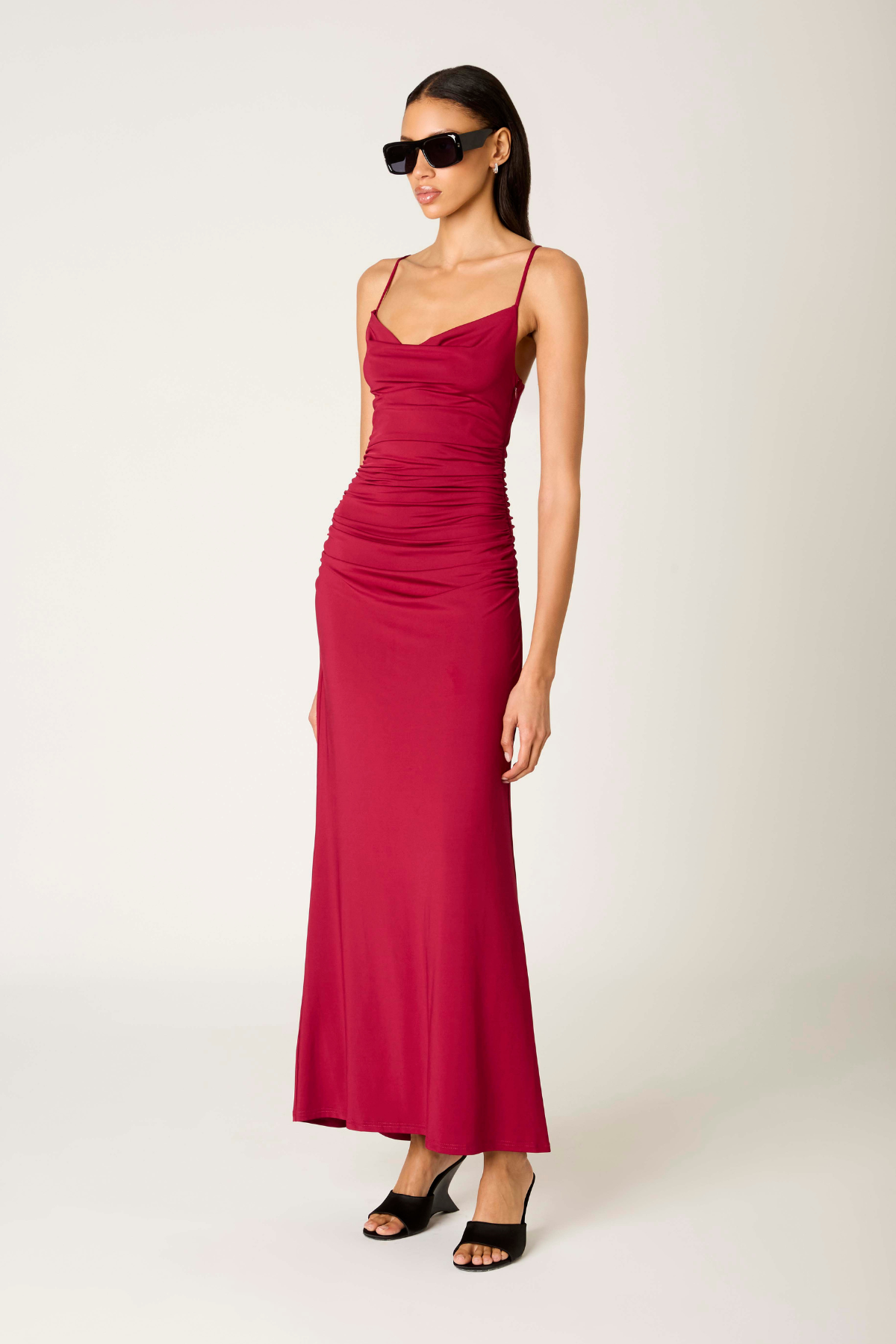 Ina Vestido Largo Cranberry